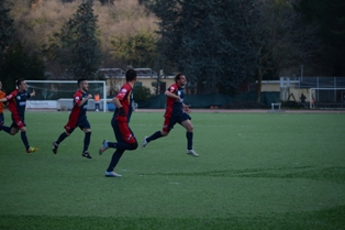 Giorgio Scognamiglio esulta dopo il 2.2 (Foto Giuseppe Melone)