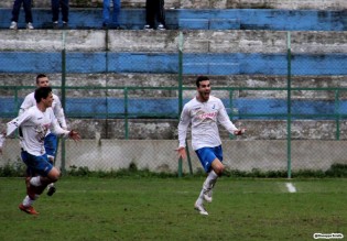 Caboni in gol all'andata