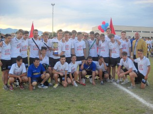 Il Cellole Calcio 2012 al completo (foto Antimo Cusano)