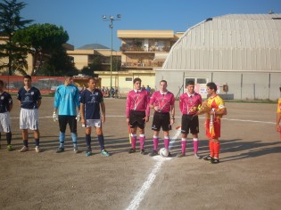 Ingresso in campo (foto Domenico Vastante)