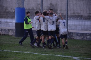 Festa neroazzurra per il 2-2 (foto Andrea Salzillo)