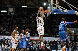 Moore sarà sssente per almeno due mesi (Foto Giuseppe Melone)