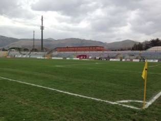 Nella foto di Giuseppe Melone una veduta del Pinto a poche ore dal fischio d'inizio