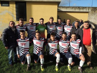 Foto di squadra per il San Felice a Cancello