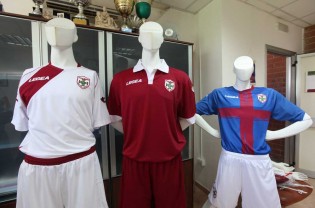 Le nuove maglie dell'Aversa