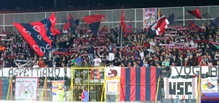 I tifosi della Casertana nel match contro il Matera