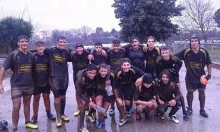 La foto del Clan U16 dopo la vittoria contro il Salerno (foto: facebook)