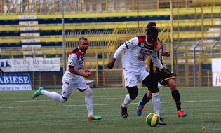 Cissè in azione (Foto Giuseppe Scialla)