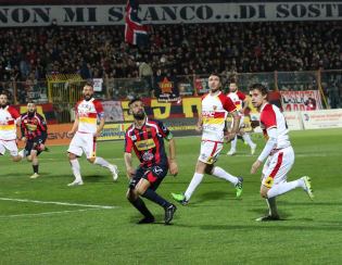 Mancino in azione contro il Benevento (Foto Giuseppe Scialla)