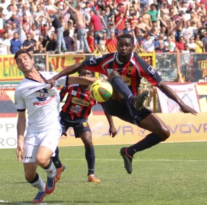 Karamoko Cissè in gol contro il Savoia (Foto Alfonso Miranda)