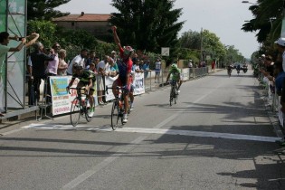 Tricolori Master Bellona 2015 arrivo Angelo Curi