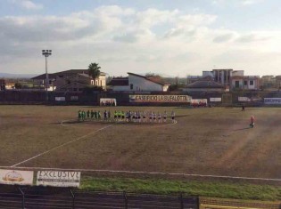 Le due squadre in campo