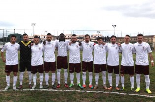 Una formazione dell'Aversa (Foto Aversacalcio.it)