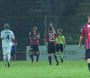 L'espulsione di Potenza (Foto Giuseppe Scialla)