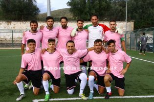 Foto di squadra per il Vitulazio